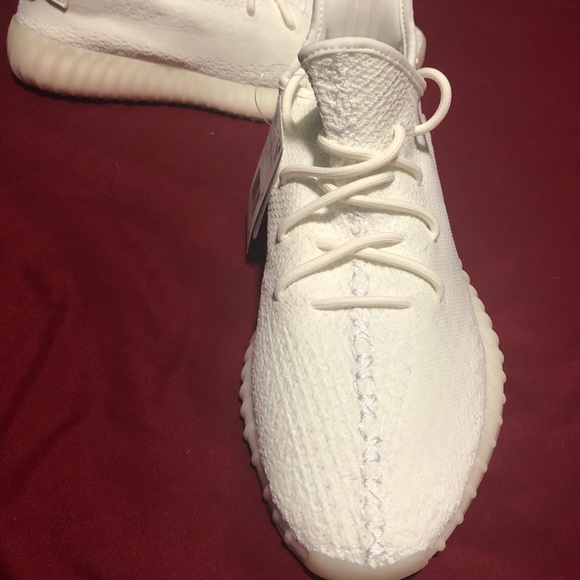 Yeezy boost 350 V2 triple white - Picture 2 of 5
